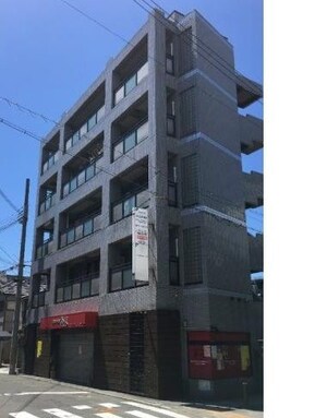 ベルフィーユNARUO外観写真