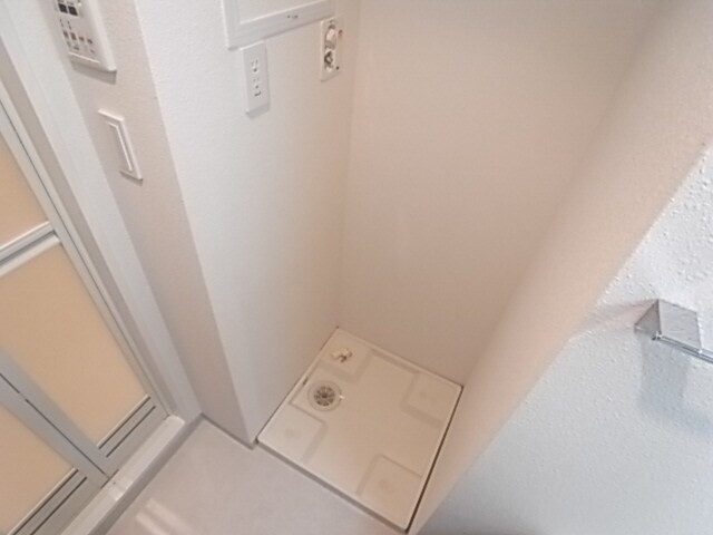 物件内観写真12　(もちろん室内洗濯機置き場です)