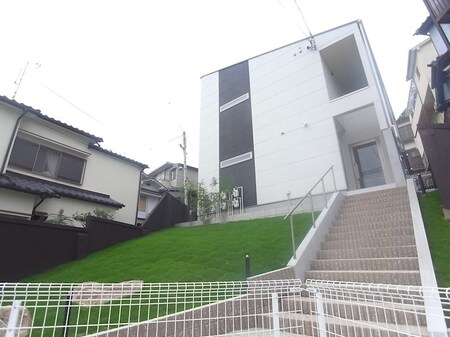 シェリル板宿外観写真