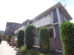 ルピナスコートA棟外観写真