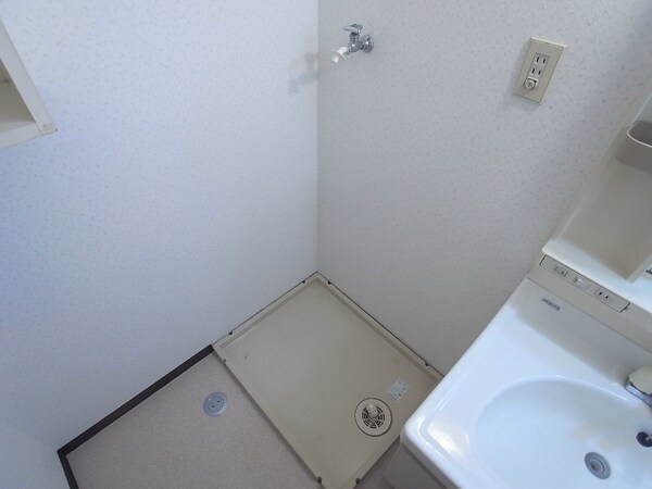 その他設備(洗濯機置場)