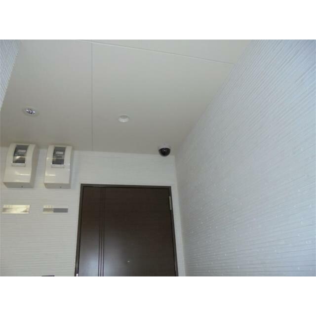 物件内観写真16　(防犯カメラ)