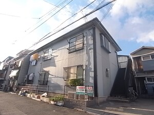 TハイツーI外観写真