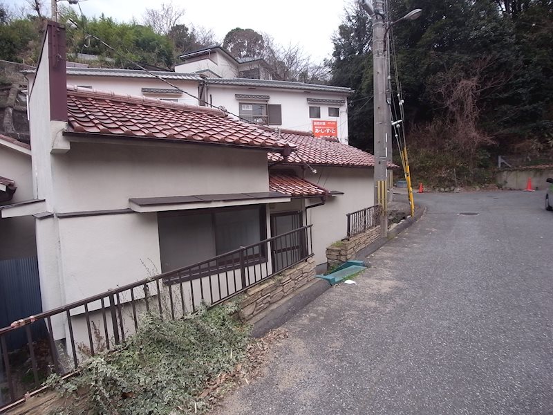 唐ヶ谷平屋