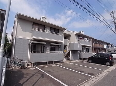 メゾンドエスポワールA棟外観写真