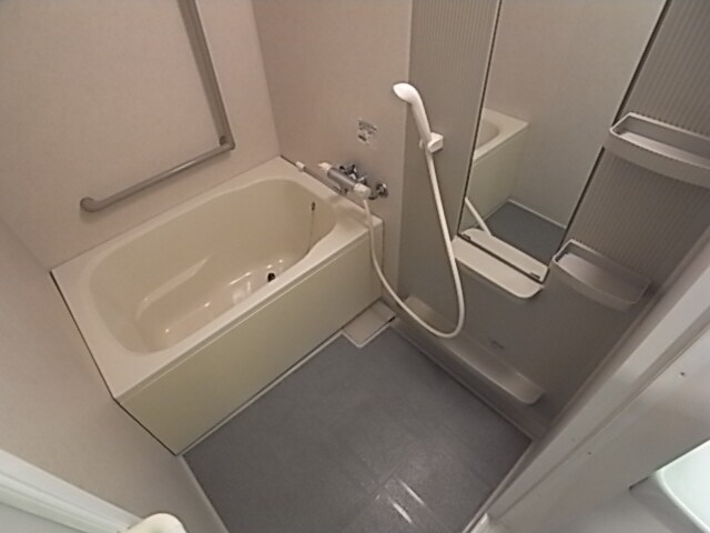 物件内観写真17　(浴室)