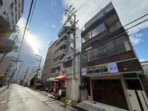 日暮通ビルの外観写真