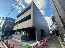 octa青木の外観写真