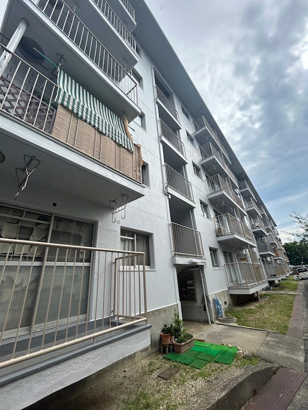 上高丸厚生年金住宅
