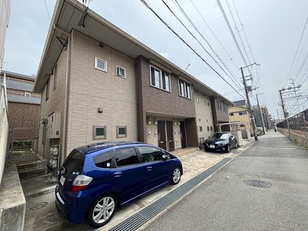 シャーメゾン甲南山手II外観写真