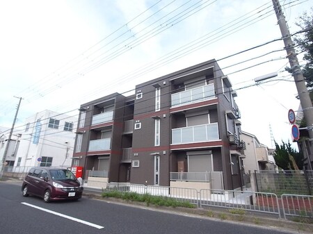 アンティークショコラ3番館外観写真