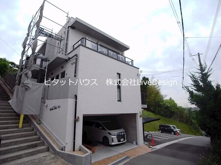 WHITE　VILLA.N外観写真