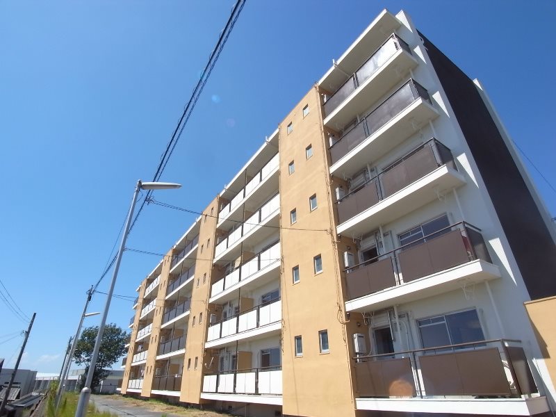 ヴィラナリー天神　1号棟