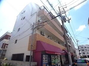 マンション幸宝II外観写真