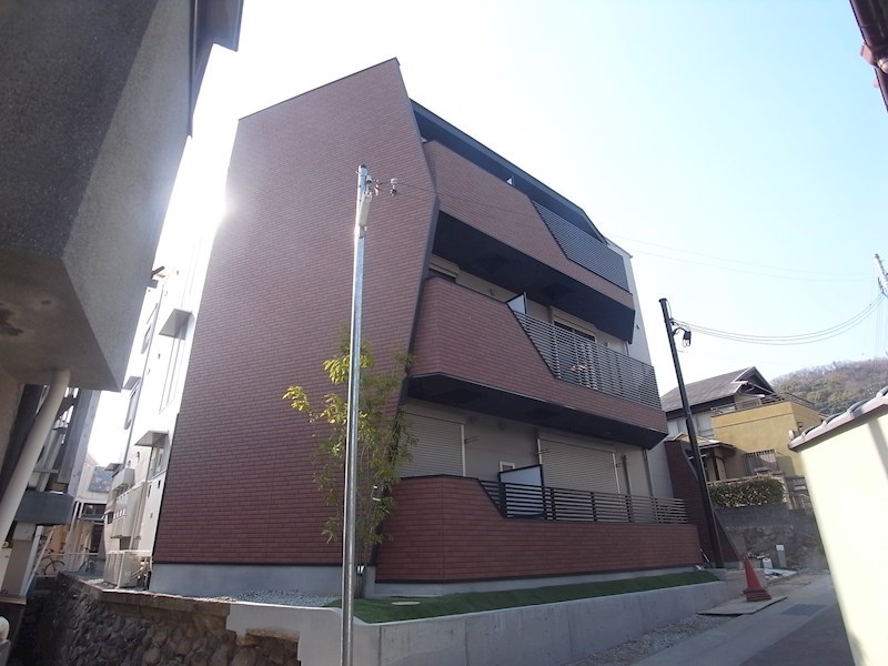 ブロンテ梅元町
