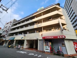 山田ビル外観写真