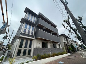 セレーノ南甲子園外観写真