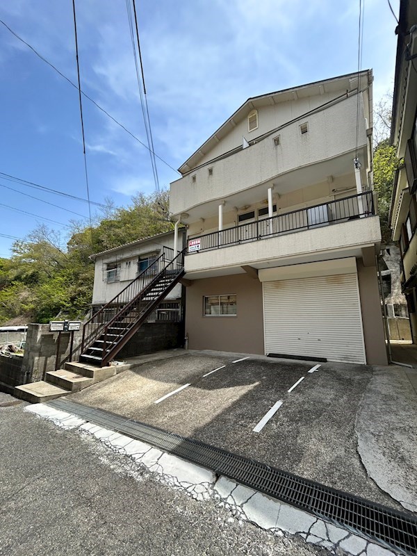 里山町テラスハウス