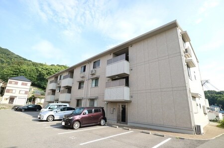 サニープレイス塩屋台外観写真