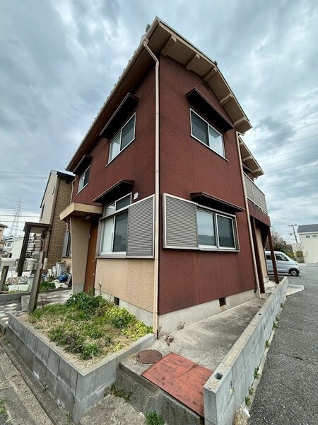 ウララハウスI南号室外観写真