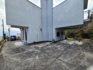 西宮市仁川百合野町戸建外観写真