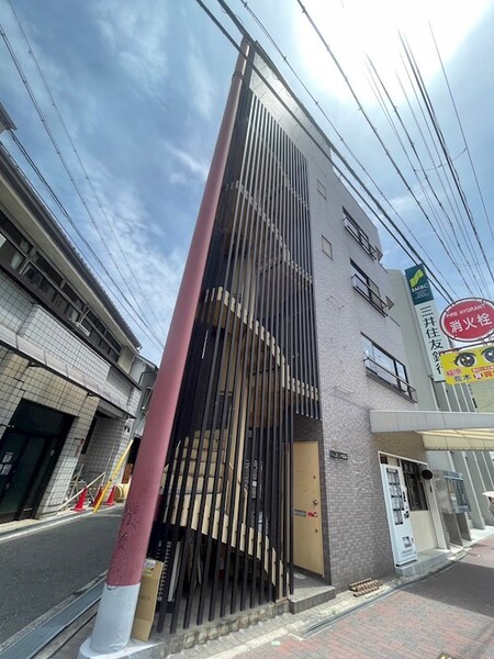 高見デルタビル外観写真