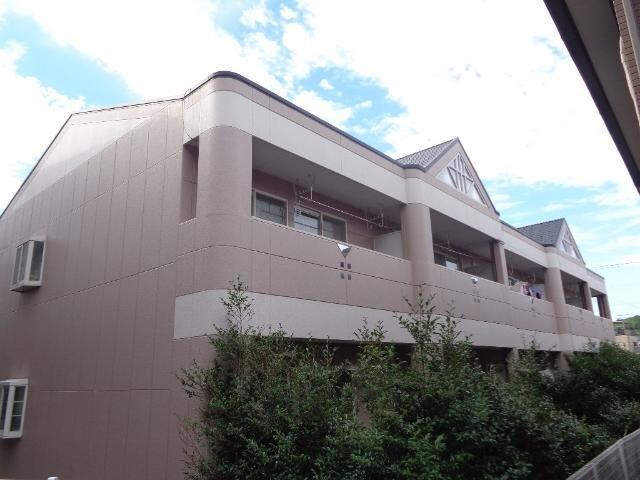 物件外観写真3　(外観写真（昼）)