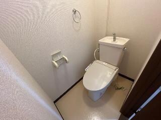 物件内観写真9　(洗髪洗面化粧台)