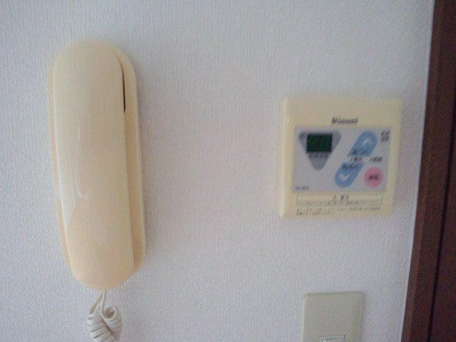 物件内観写真16　(洗濯機置場)