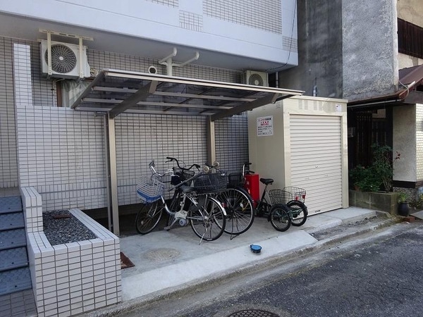 外観(駐輪場)