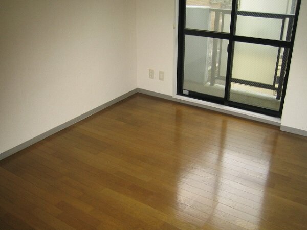 物件内観写真9　(洋室)