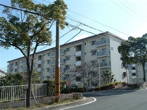 横尾１団地６６号棟外観写真