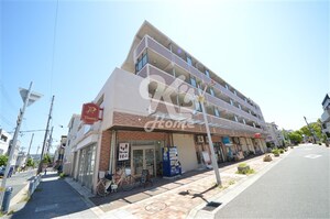 シャロン鷹取東外観写真