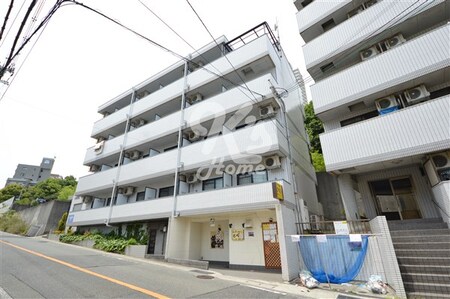 リベラルハウス外観写真