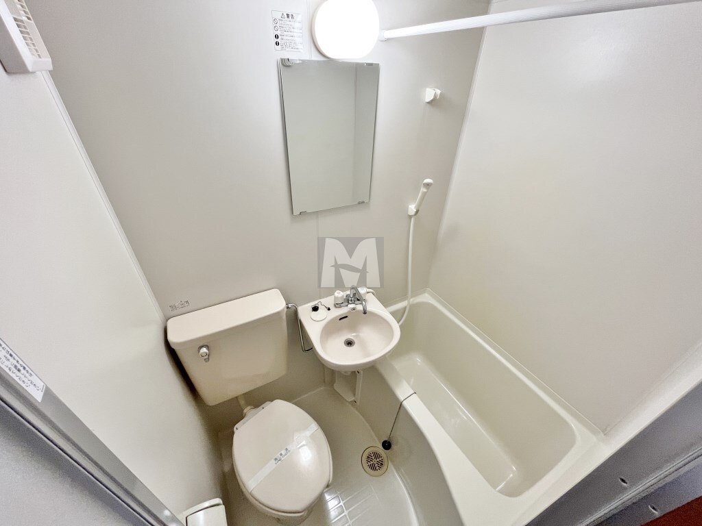 物件内観写真5　(同間取　別部屋写真（１０４号室）)