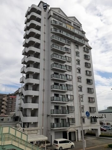 物件外観写真1　(外はこのようになっています)