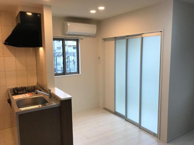 物件内観写真9　(リビング)