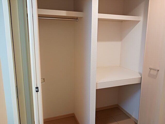 物件内観写真17　(収納があります)