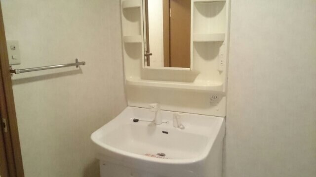 物件内観写真12　(洗面所です)