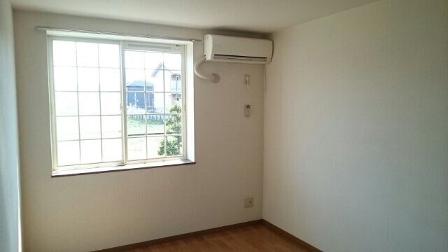 物件内観写真15　(内装もきれいです)