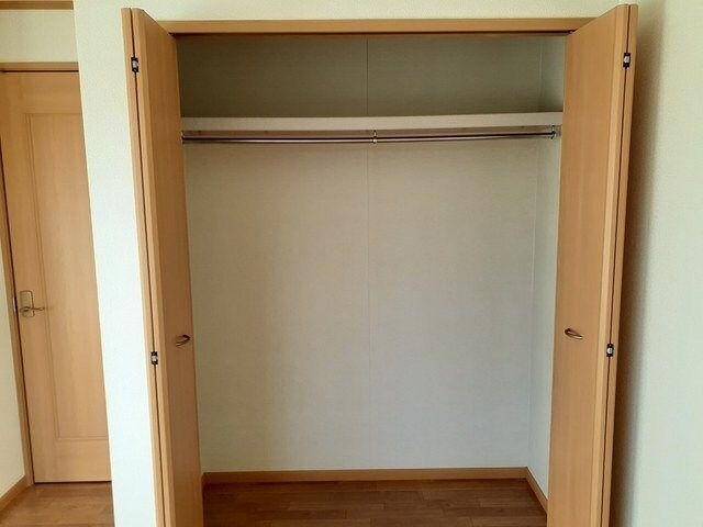 物件内観写真17　(便利な収納スペースです)