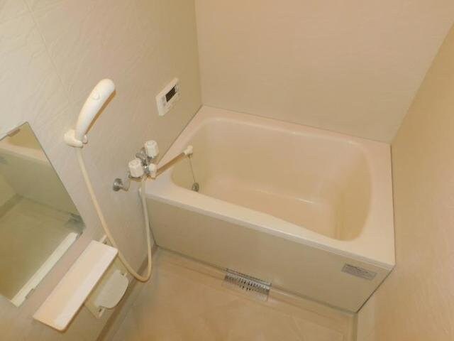 物件内観写真11　(お風呂です)