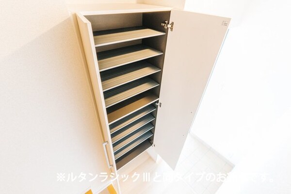 収納(収納豊富です)