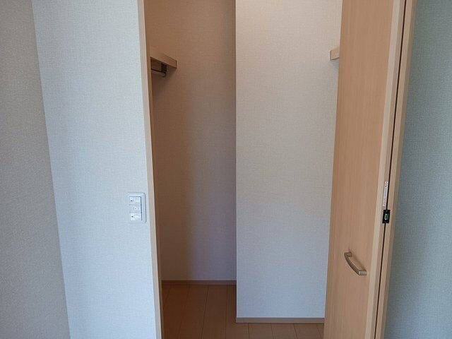 物件外観写真2　(駐車場があります)