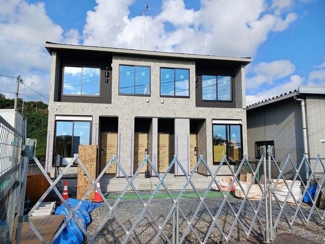 物件外観写真1　(建物外観を気になさる方へ、見た目の良い物件です)