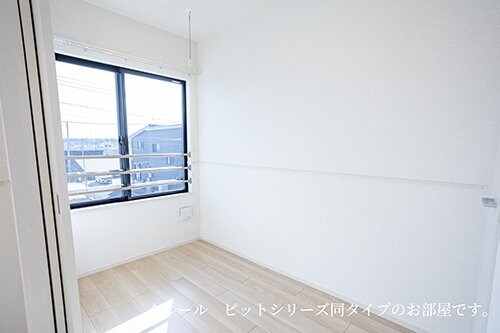 物件内観写真19　(物件の内装です)