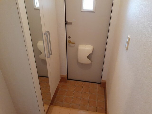 物件内観写真14　(毎日通る玄関はこちらです)