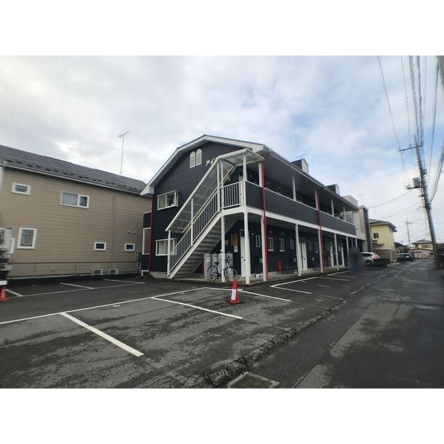 物件外観写真4　(外観は落ち着いています)