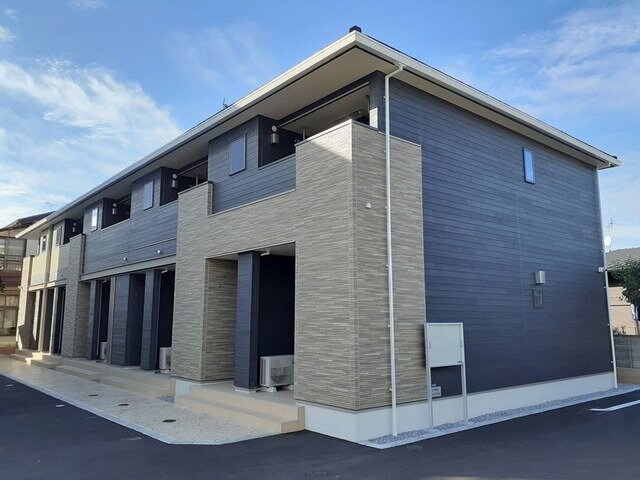 物件外観写真1　(建物外観を気になさる方へ、見た目の良い物件です)