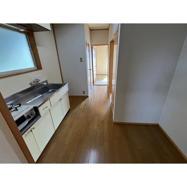 物件内観写真2　(内装です)